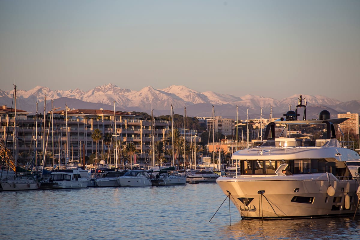 Photograph by Jp Valery in December 2016